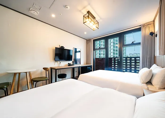 Hotel Benikea Kakao *