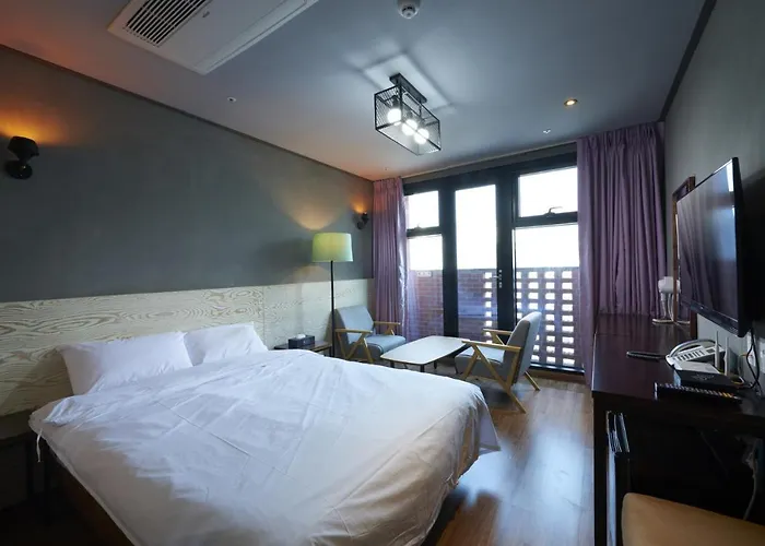 Benikea Kakao Hotel